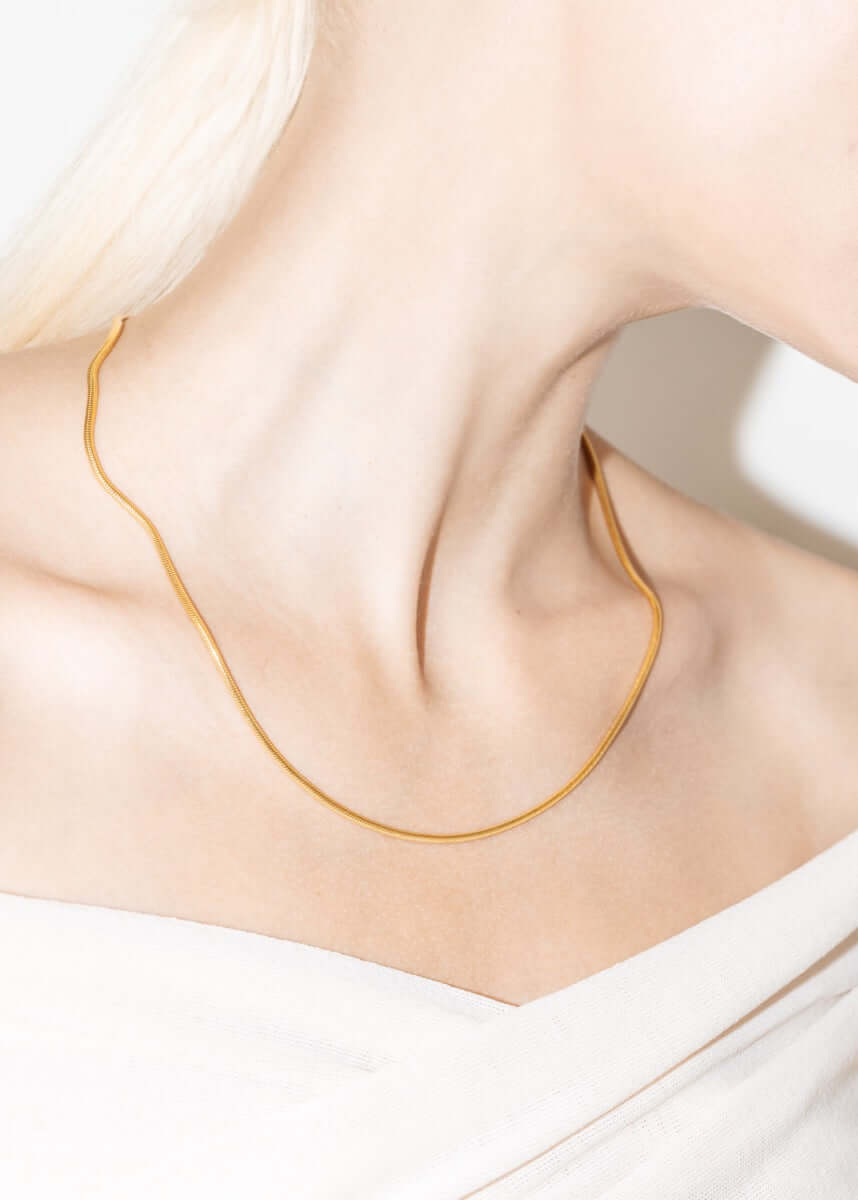 coliere dona margo choker