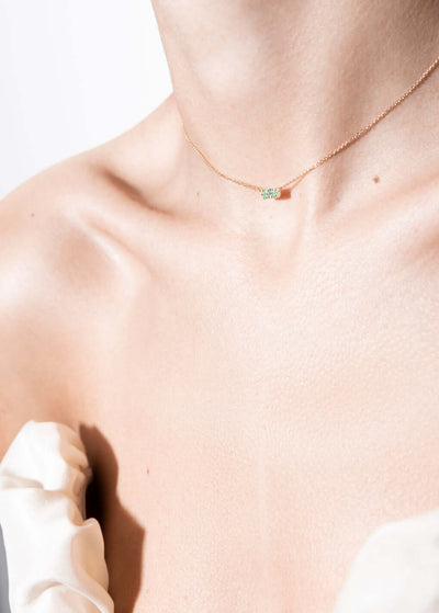 colier hannah 18k smarald Coliere